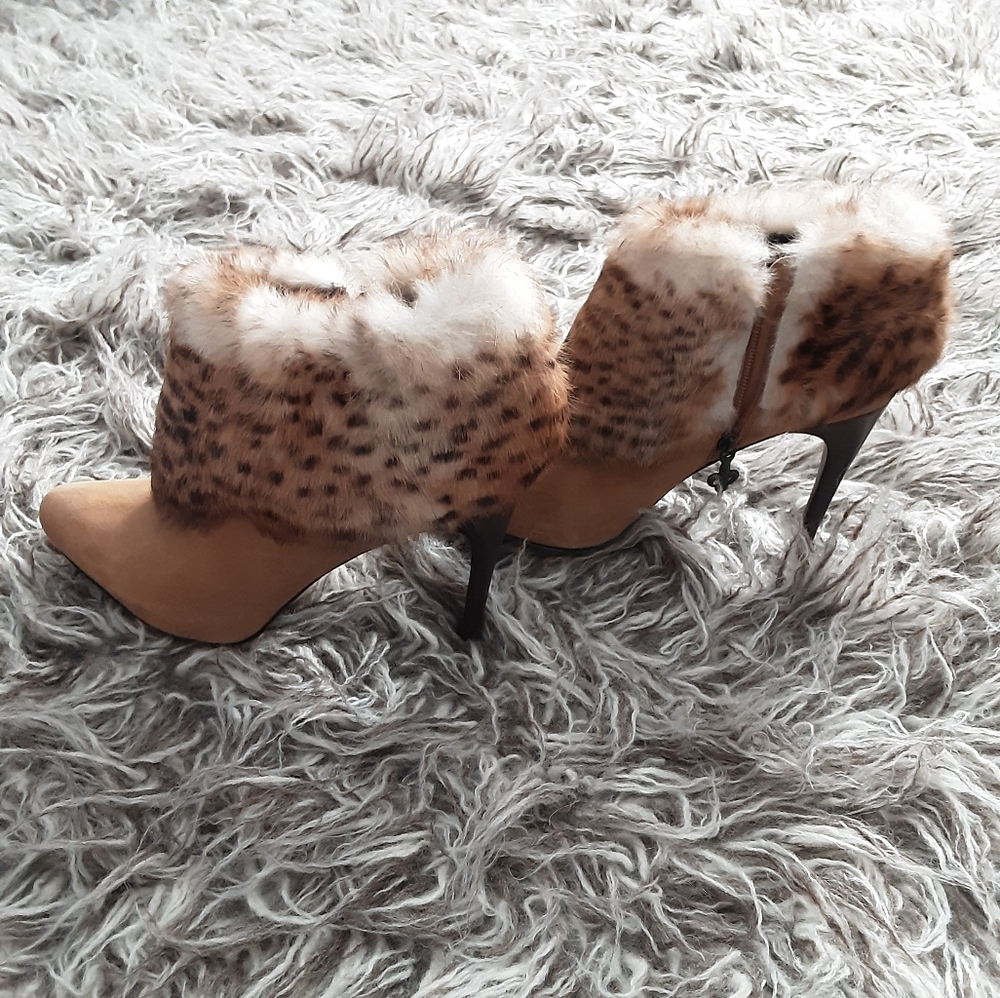 Donald J. Pliner boots